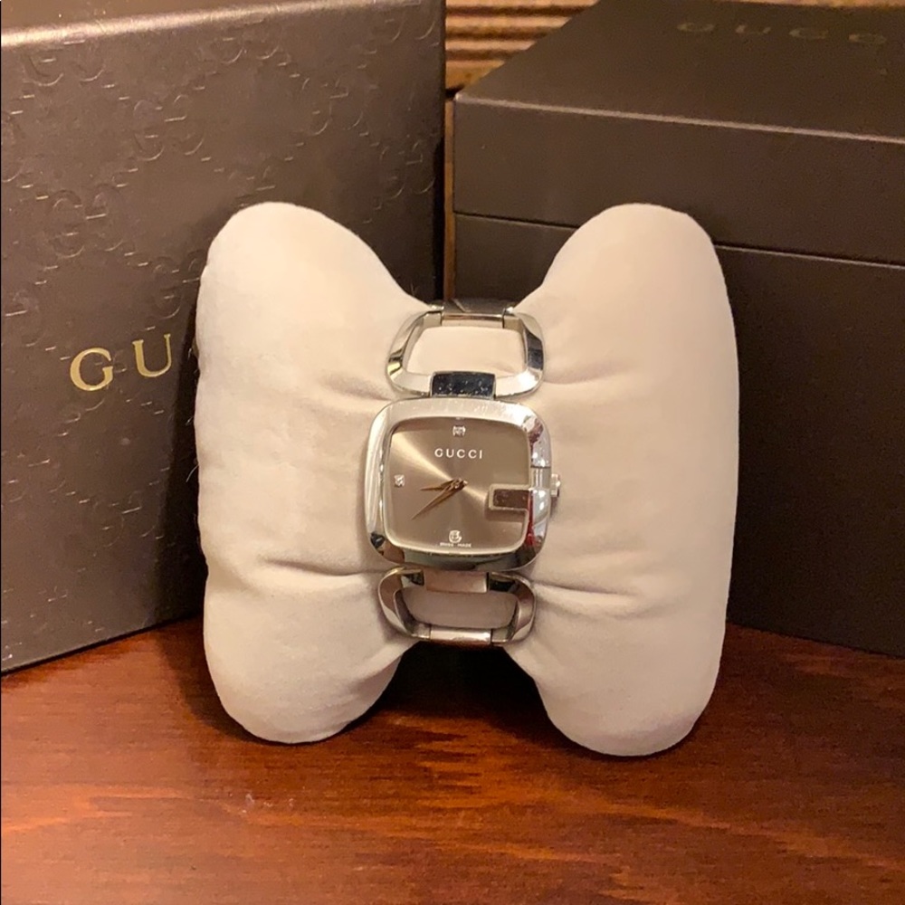 GUCCI Women’s G-Gucci Stainless Steel Watch